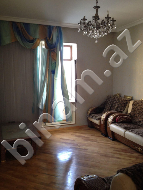 10 otaqlı Villa / Həyət evi, Kirayə (aylıq), Bakı, Xətai