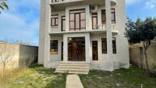 9 otaqlı Villa / Həyət evi, Kirayə (aylıq), Bakı, Xəzər, Koroğlu