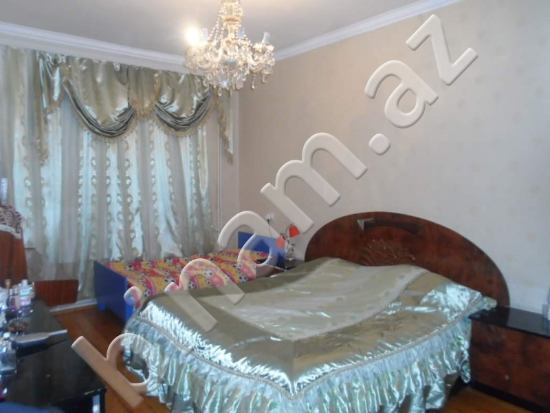 3 otaqlı Köhnə tikili, Satış, Bakı, Binəqədi, Azadlıq pros.