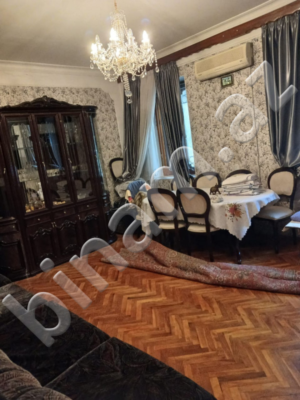 3 otaqlı Köhnə tikili, Kirayə (aylıq), Bakı, Nəsimi, 28 may