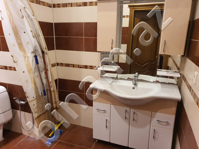 3 otaqlı Yeni tikili, Kirayə (aylıq), Bakı, Yasamal, Nizami