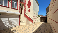 4 otaqlı Villa / Həyət evi, Kirayə (aylıq), Bakı, Səbail