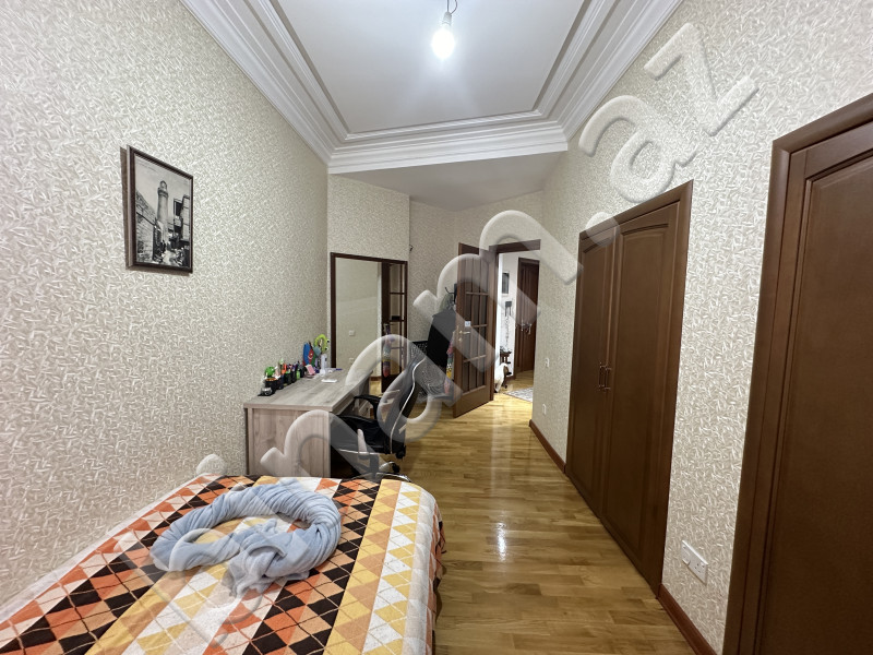 4 otaqlı Köhnə tikili, Satış, Bakı, Səbail, İçəri şəhər