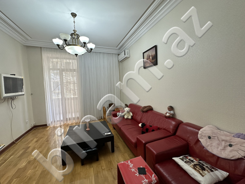 4 otaqlı Köhnə tikili, Satış, Bakı, Səbail, İçəri şəhər