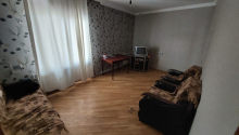 4 otaqlı Köhnə tikili, Satış, Bakı, Binəqədi, Azadlıq pros.