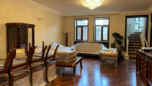 6 otaqlı Villa / Həyət evi