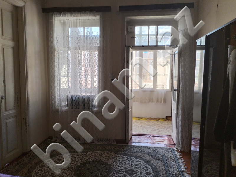 3 otaqlı Köhnə tikili, Satış, Bakı, Səbail, İçəri şəhər