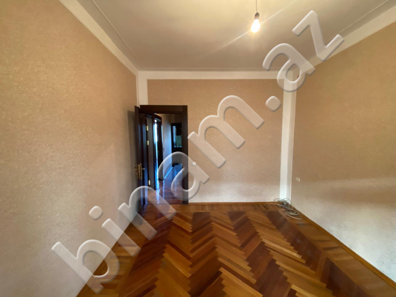 3 otaqlı Köhnə tikili, Satış, Bakı, Yasamal