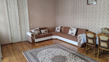 3 otaqlı Köhnə tikili