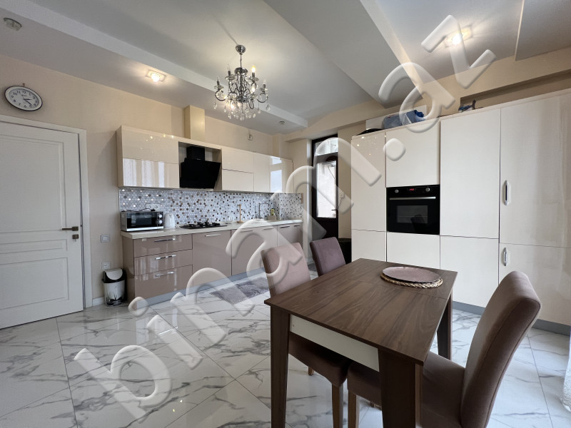 4 otaqlı Yeni tikili, Kirayə (aylıq), Bakı, Nəsimi, 28 may