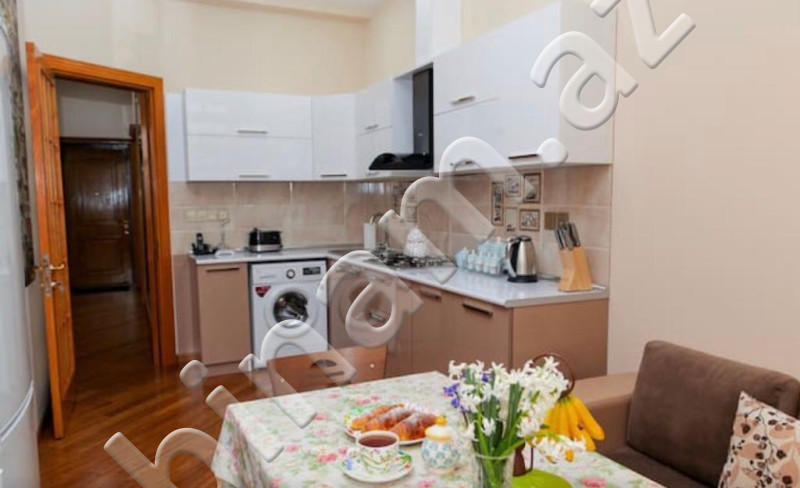 3 otaqlı Yeni tikili, Kirayə (aylıq), Bakı, Nəsimi, 28 may