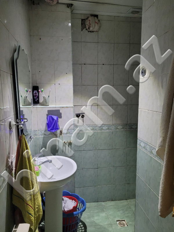 4 otaqlı Köhnə tikili, Kirayə (aylıq), Bakı, Yasamal, Elmlər Akademiyası