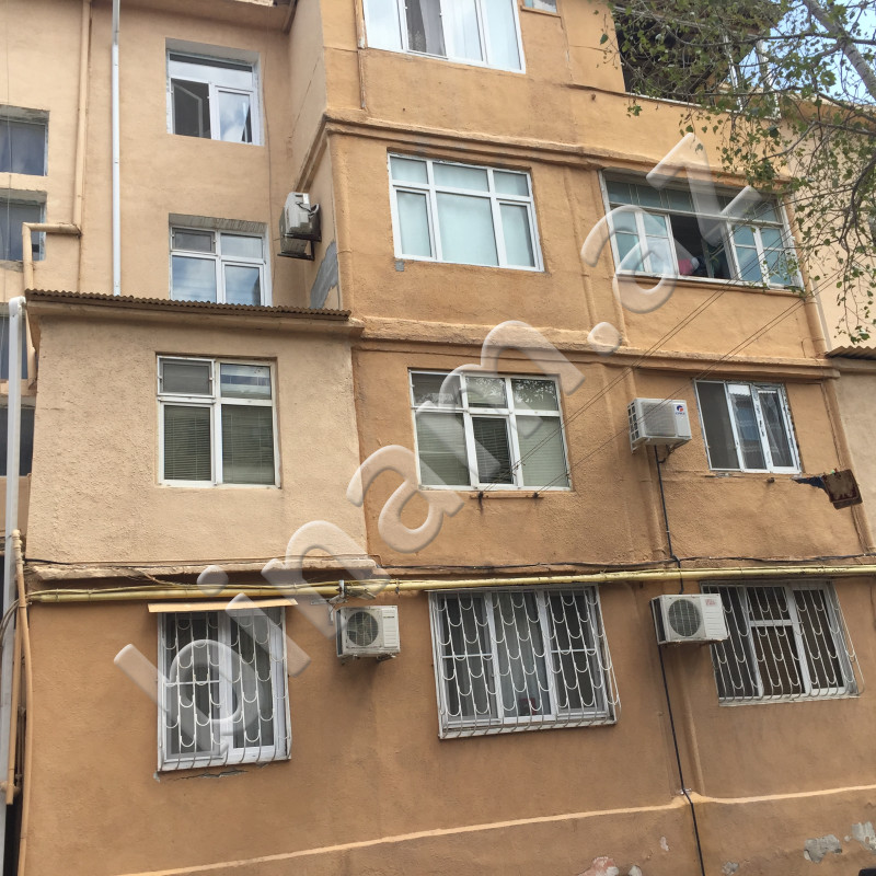 4 otaqlı Köhnə tikili, Kirayə (aylıq), Bakı, Binəqədi, Azadlıq pros.