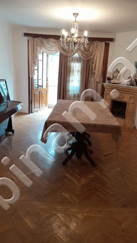 4 otaqlı Köhnə tikili, Kirayə (aylıq), Bakı, Binəqədi, Azadlıq pros.