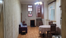 4 otaqlı Köhnə tikili, Kirayə (aylıq), Bakı, Yasamal, Elmlər Akademiyası