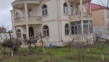 4 otaqlı Bağ evləri