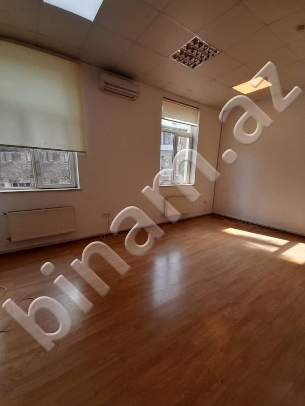 18 otaqlı Obyekt, Kirayə (aylıq), Bakı, Səbail, İçəri şəhər