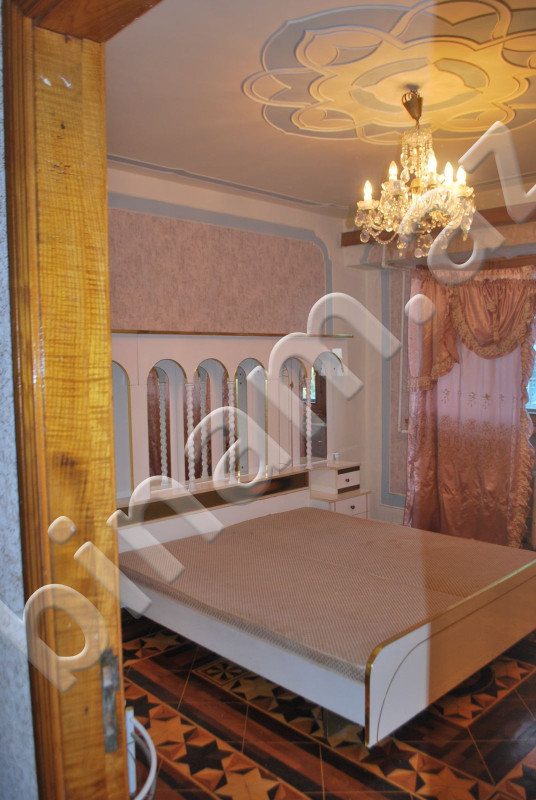 4 otaqlı Köhnə tikili, Satış, Bakı, Nərimanov