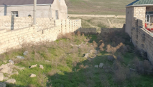 4 sot Torpaq, Satış, Abşeron