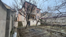 4 otaqlı Villa / Həyət evi