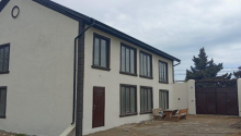 8 otaqlı Villa / Həyət evi