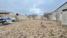 1 otaqlı Villa / Həyət evi