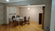 4 otaqlı Köhnə tikili