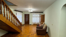 6 otaqlı Villa / Həyət evi