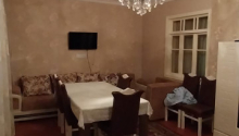 3 otaqlı Villa / Həyət evi, Kirayə (aylıq), Bakı, Binəqədi