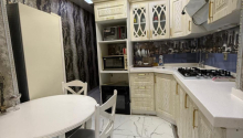 4 otaqlı Köhnə tikili, Satış, Bakı