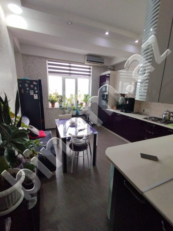 4 otaqlı Yeni tikili, Satış, Xırdalan