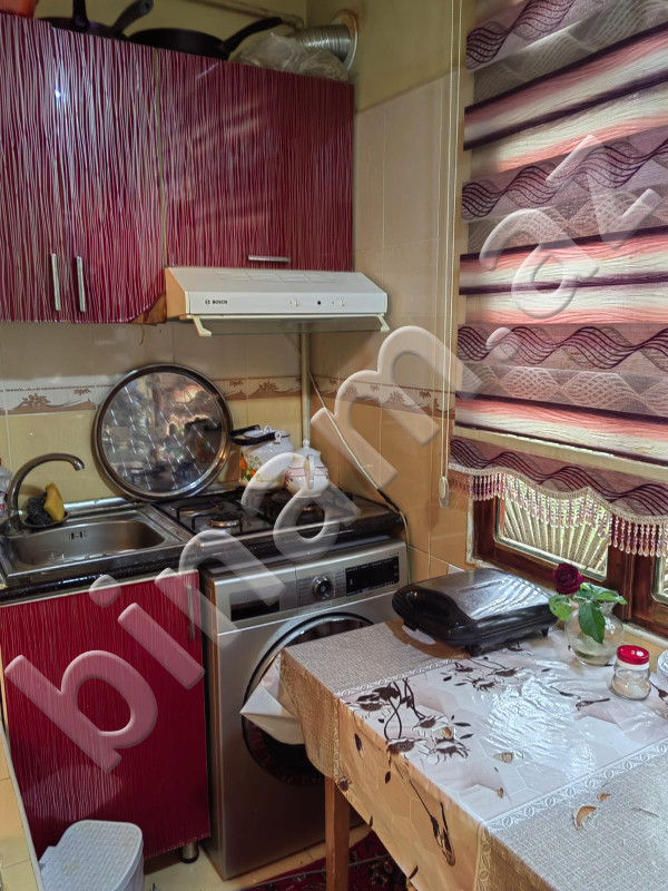3 otaqlı Köhnə tikili, Satış, Bakı