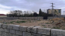 40 sot Torpaq, Satış, Xırdalan