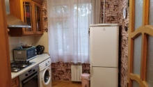 3 otaqlı Köhnə tikili, Kirayə (aylıq), Bakı, Səbail