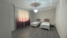 5 otaqlı Villa / Həyət evi, Kirayə (aylıq), Bakı, Səbail