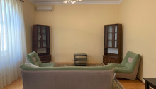 7 otaqlı Villa / Həyət evi, Kirayə (aylıq), Bakı, Səbail