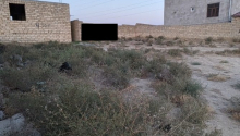3 sot Torpaq, Satış, Abşeron