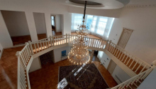 8 otaqlı Villa / Həyət evi