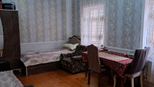 9 otaqlı Villa / Həyət evi