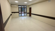 5 otaqlı Ofis