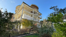 7 otaqlı Villa / Həyət evi