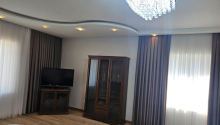 3 otaqlı Yeni tikili, Kirayə (aylıq), Bakı, Nizami, 28 may