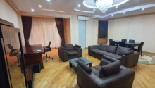 4 otaqlı Yeni tikili, Kirayə (aylıq), Bakı, Yasamal, Nizami