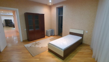 4 otaqlı Yeni tikili, Kirayə (aylıq), Bakı, Yasamal, Nizami