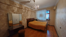 4 otaqlı Köhnə tikili, Satış, Bakı, Nəsimi, 28 may