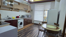 3 otaqlı Yeni tikili, Kirayə (aylıq), Bakı, Yasamal, Nizami