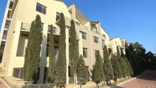 10 otaqlı Villa / Həyət evi
