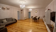 4 otaqlı Villa / Həyət evi