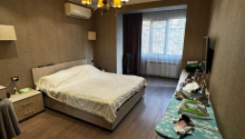 4 otaqlı Köhnə tikili, Satış, Bakı