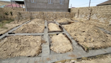 2,8 sot Torpaq, Satış, Abşeron